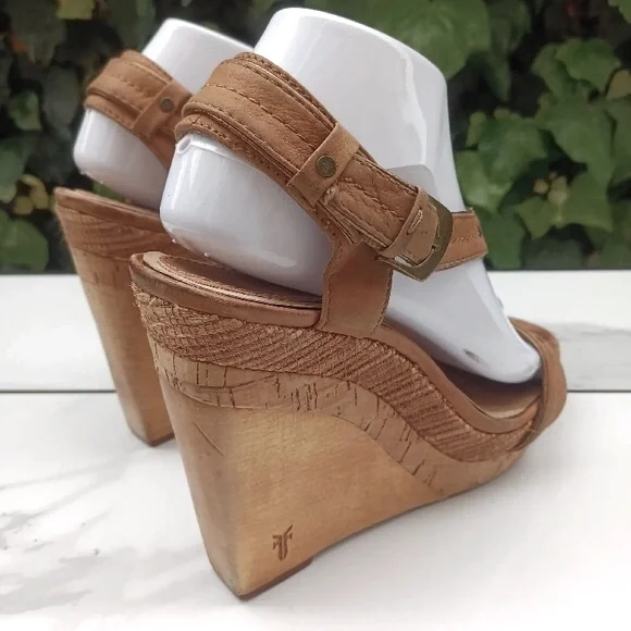 [Frye] Coastal Boho Bridget Ornament Leather Wood Wedge Sandals Womens Sz 8.5 - Picture 6 of 13